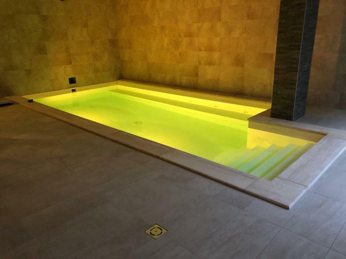 Nice Wellness Apartman Siófok Zewnętrze zdjęcie